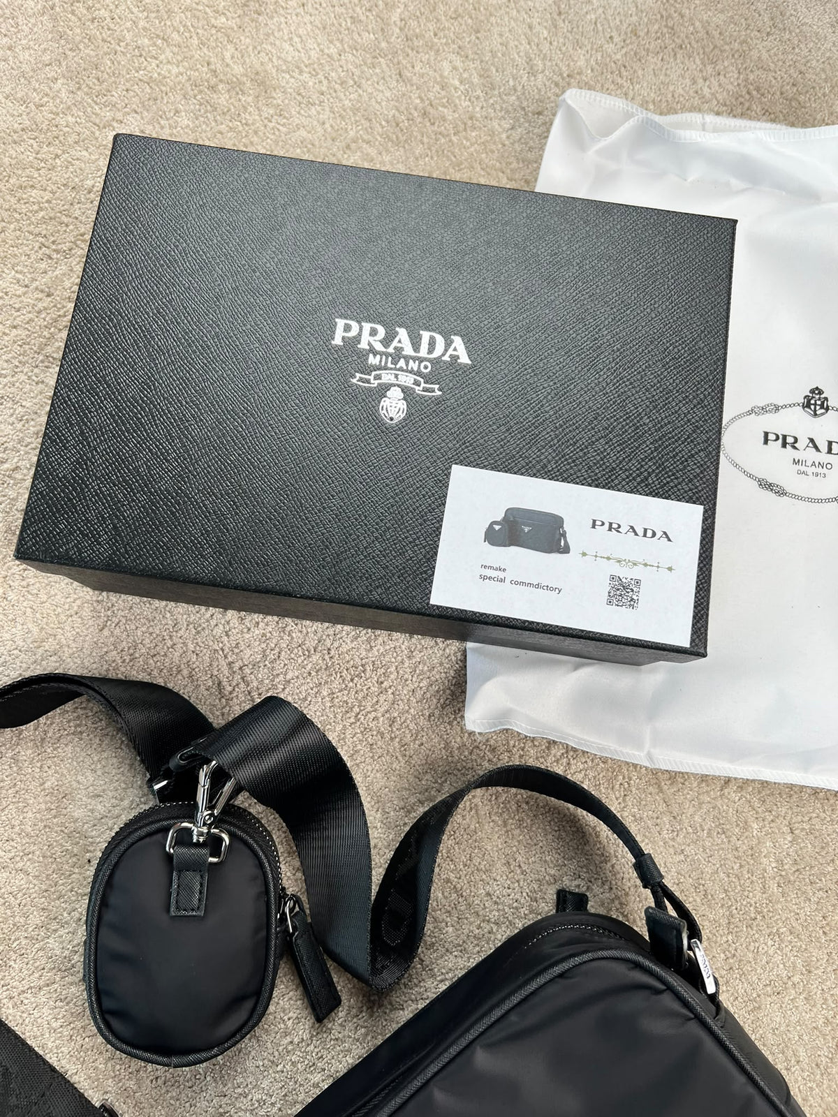 BOLSO HOMBRE - PRADA - M3