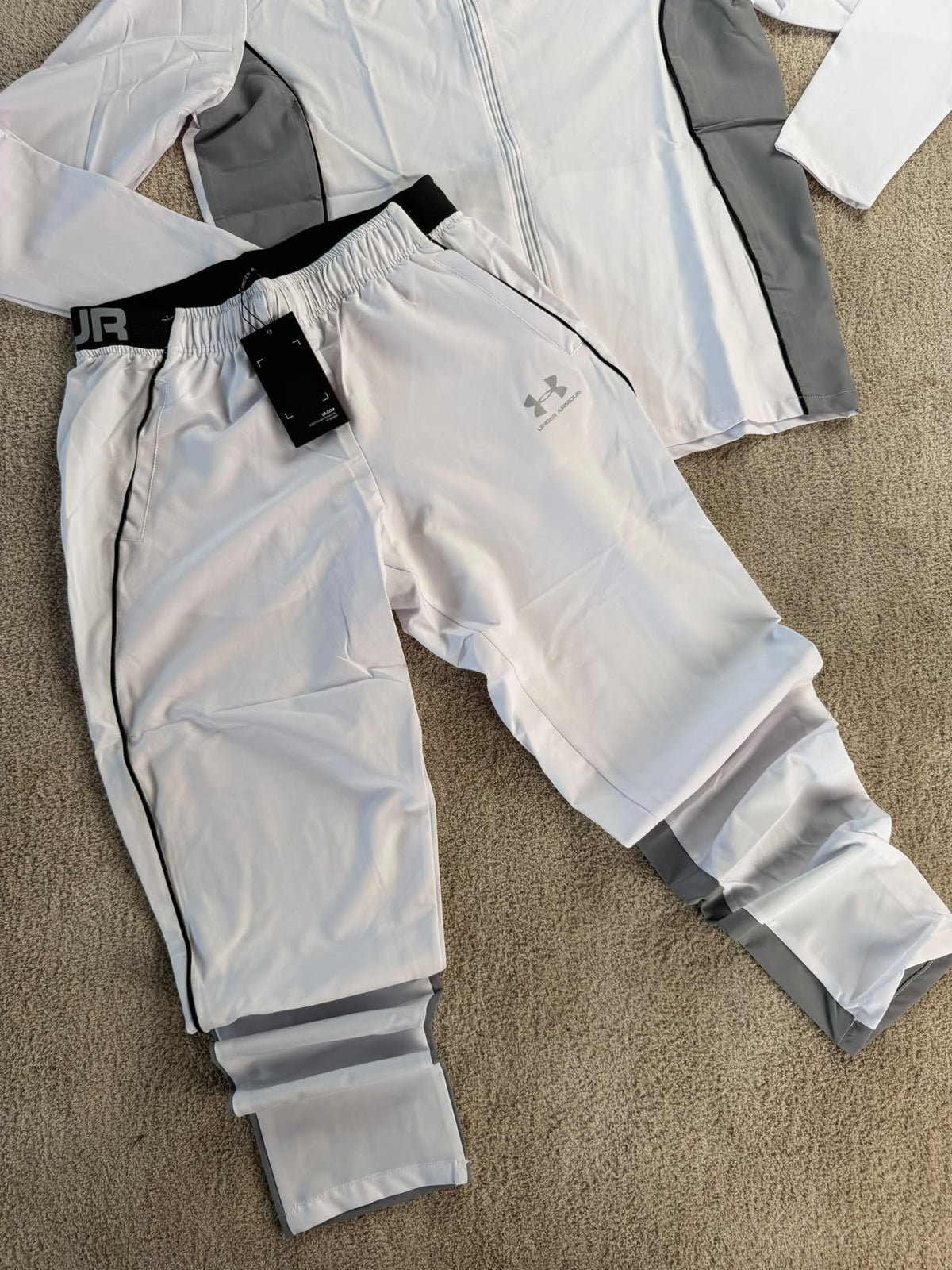 CONJUNTO UNDER ARMOUR - M12