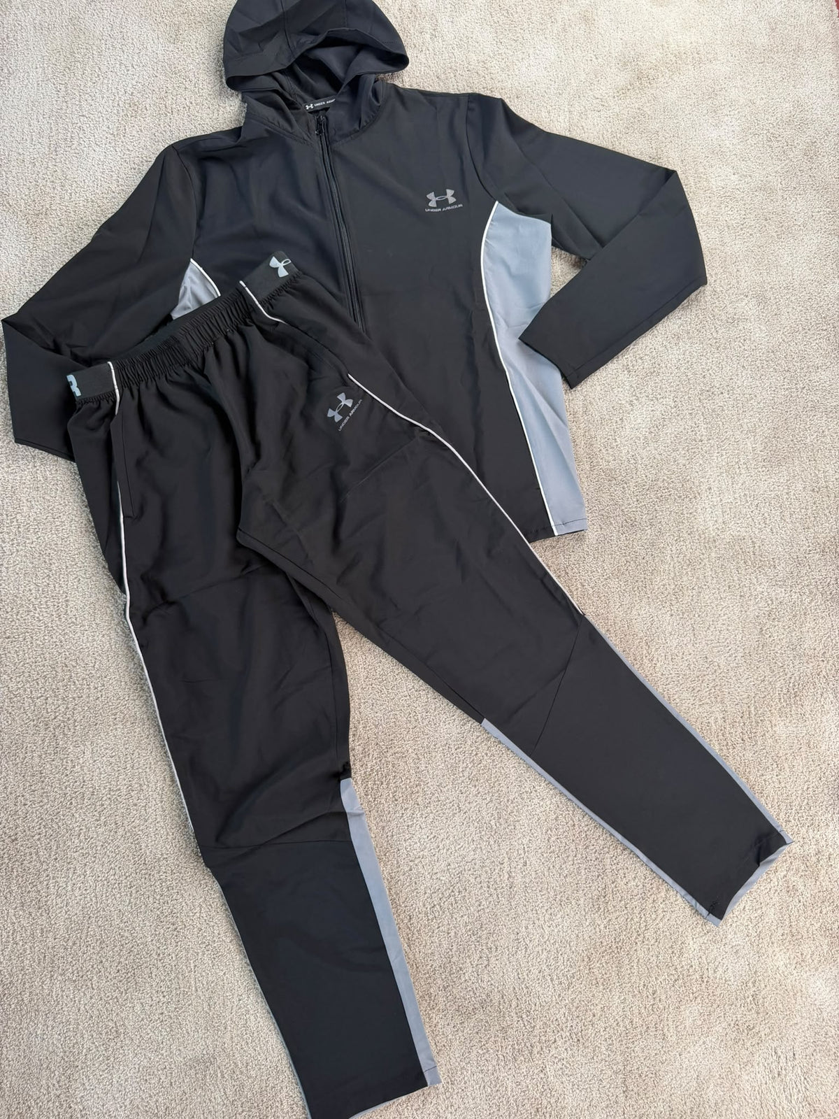 CONJUNTO UNDER ARMOUR - M9